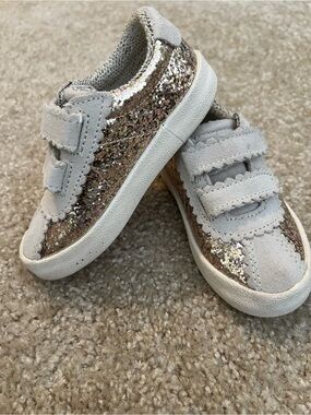 Zara Girls Glitter Velcro Sneakers - White and Gold size 7